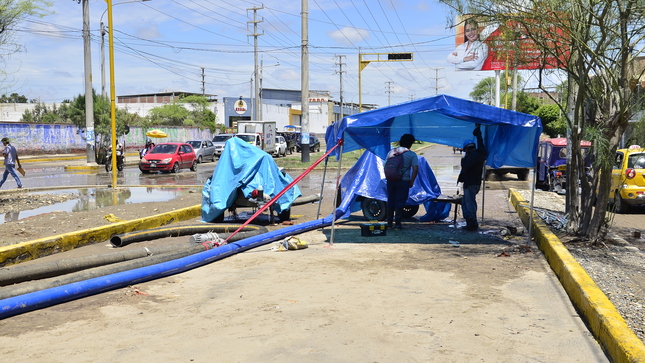 Varios equipos fueron instalados en la Urb. Ignacio Merino para desaguar las calles.