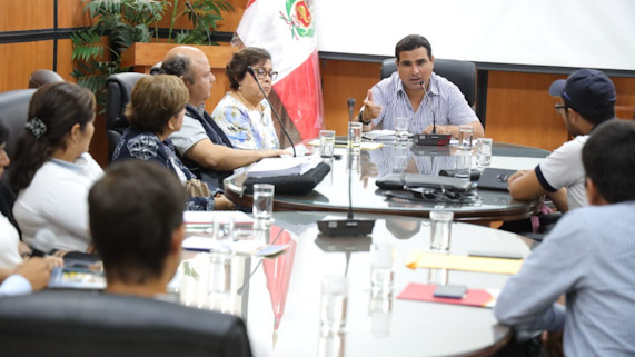 Gobernador hará frente a los delitos aduaneros y piratería