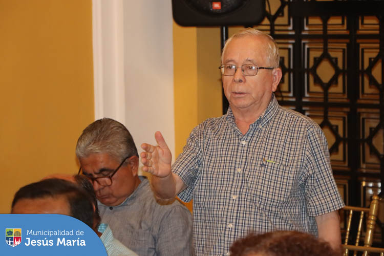 reuniones periódicas con las juntas vecinales con el objetivo de escuchar sus sugerencias e ideas 💡 para la mejora del distrito.