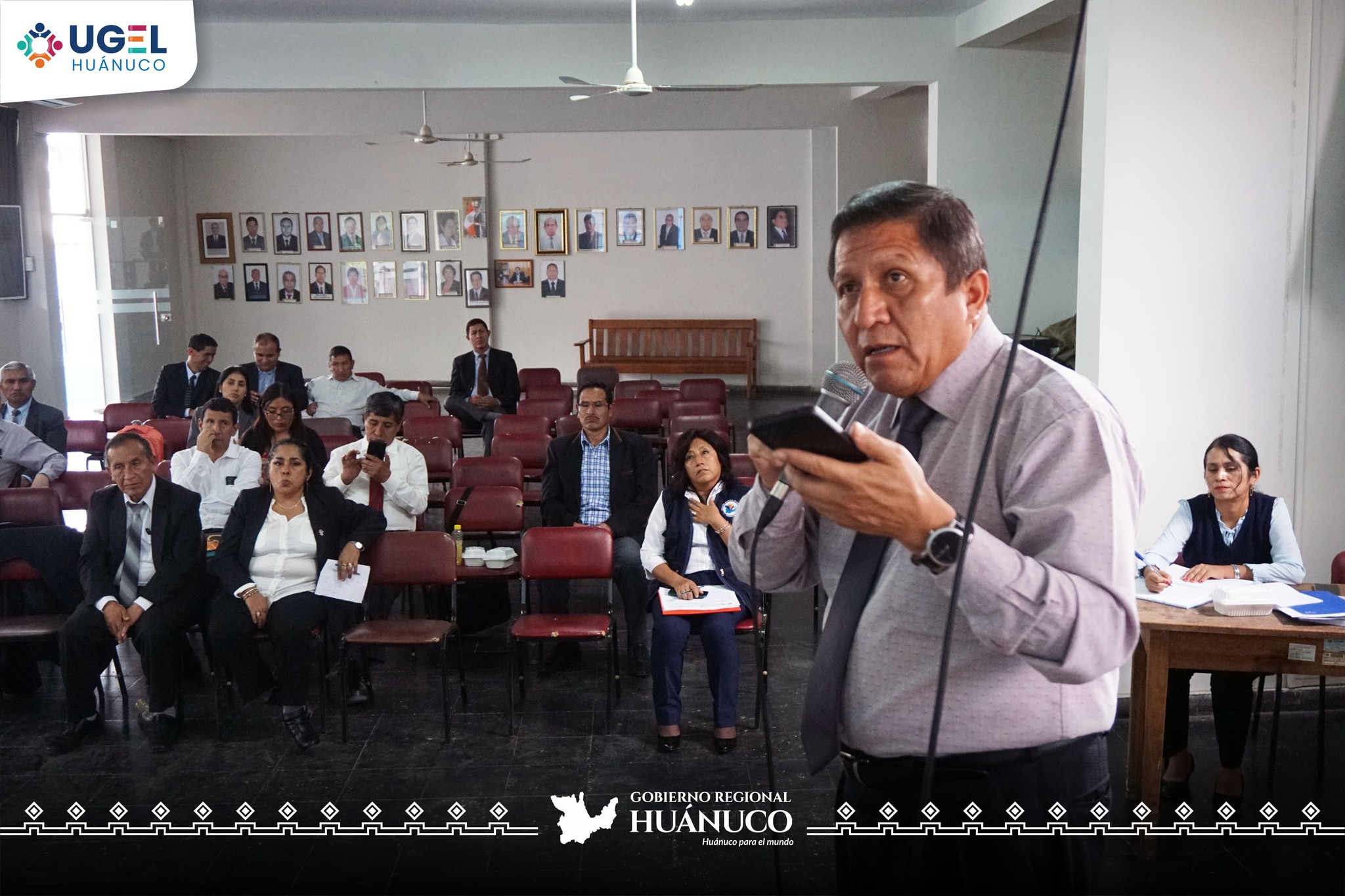 El director de la UGEL Huánuco Francisco Pérez Naupay, presentó a la comunidad educativa sus 100 días de gestión correspondiente al 2023.