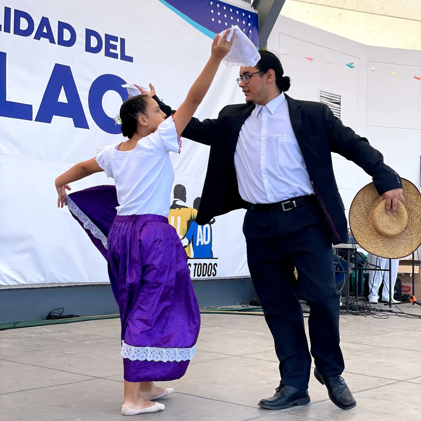 La Plaza Casanave fue escenario de la 1ra Feria Chalaca del Libro