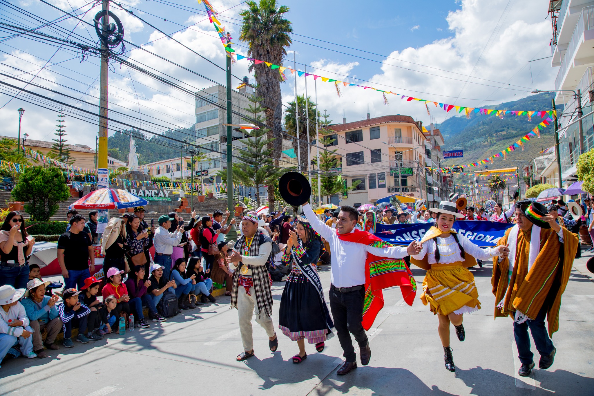 Pasacalle por el 150 aniversario de la región de Apurímac