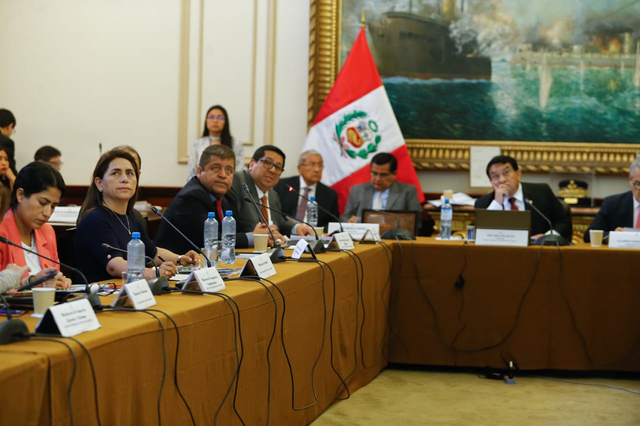 Ministra de Salud sustenta ante el Congreso transferencias realizadas durante el primer trimestre del año