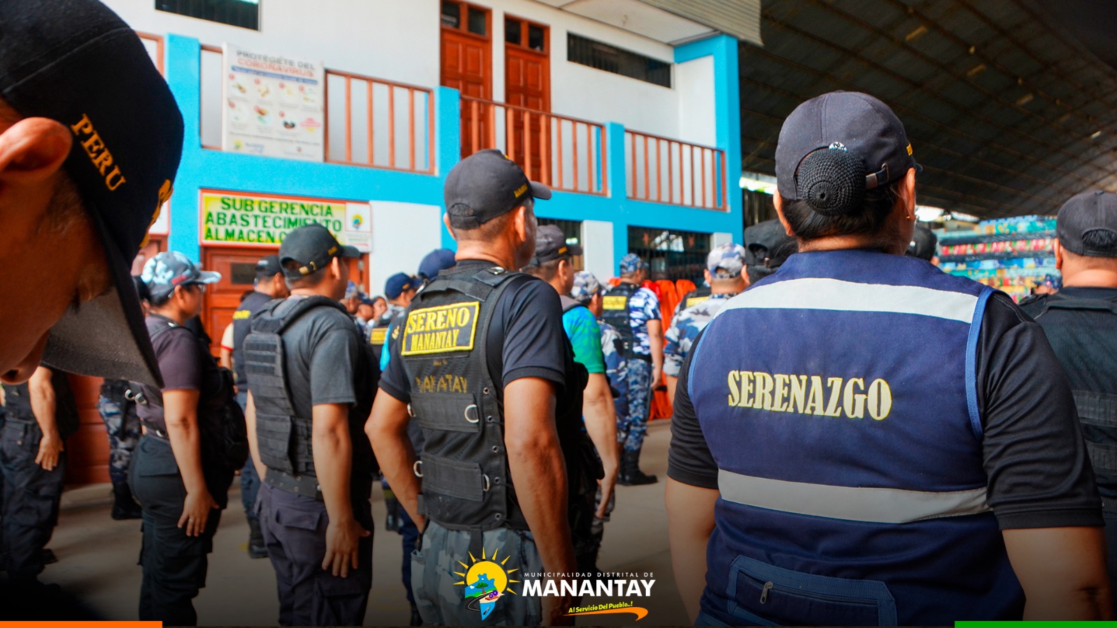 Alcalde De Manantay Realizó La Entrega De Indumentaria Y Equipo De Primeros Auxilios Al Personal De Serenazgo