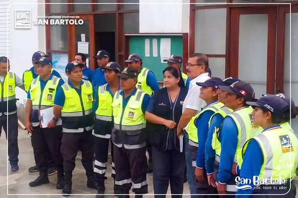 Estás acciones, permiten el fortalecimiento de capacidades de este personal para apoyar de forma eficiente las acciones en la lucha contra el dengue.
Agradecemos al equipo y autoridades por el soporte necesario hacia nuestros colaboradores.
