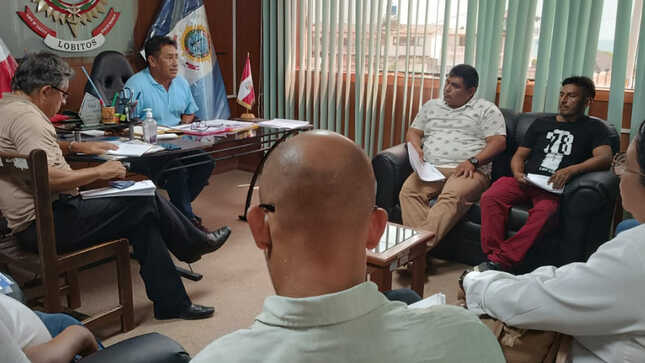 Archivo JPG de Sesión de Concejo aprueba importantes convenios en favor de Lobitos.