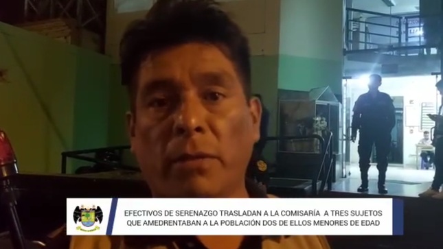 Efectivos de serenazgo trasladan a la comisaria a tres sujetos que amedrentaban a la población dos de ellos menores de edad