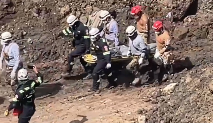 Rescatistas en acción continúan trabajando en favor de la comunidad de La Perla - Atavillos Bajo