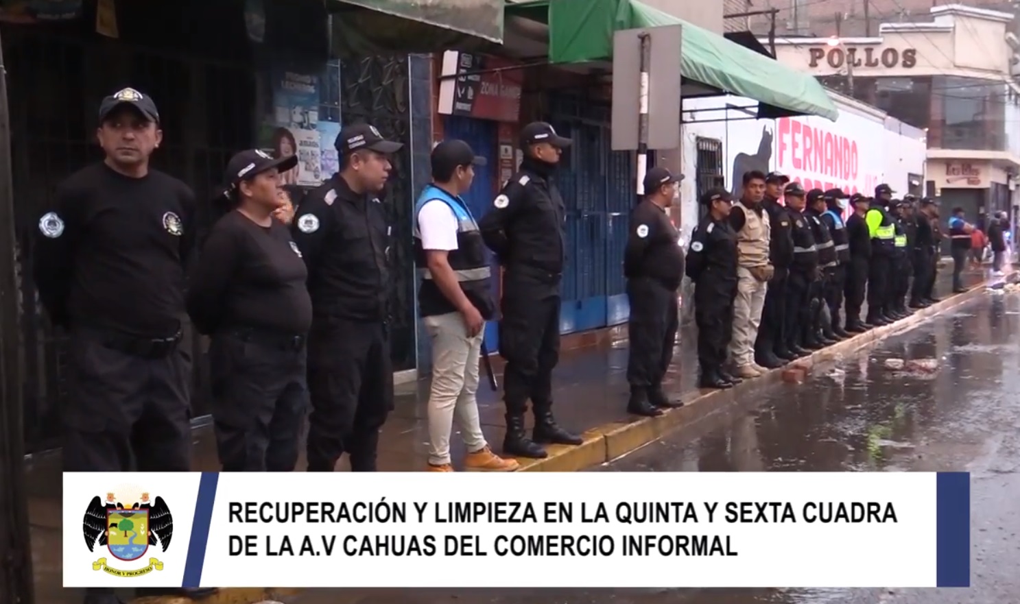 Recuperación y limpieza en la quinta y sexta cuadra de la Av. Cahuas del comercio informal