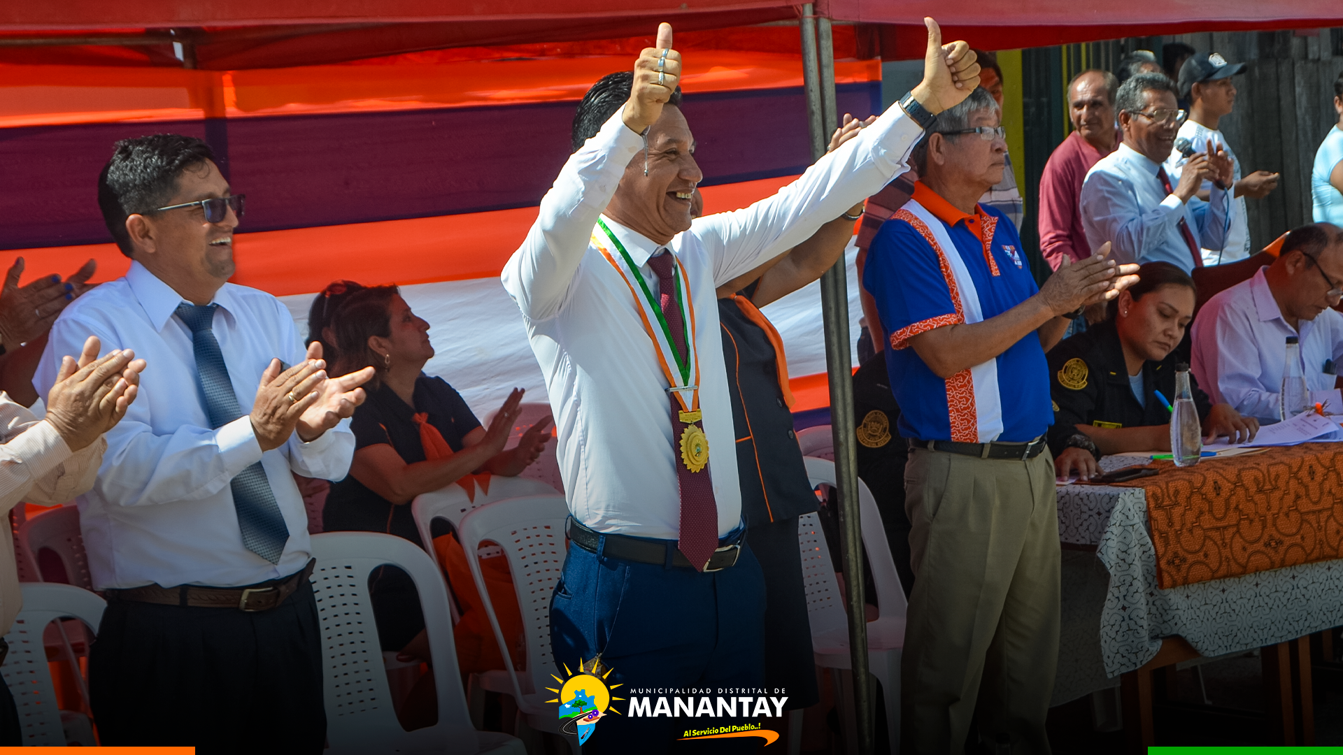 Alcalde de Manantay participó del 50 Aniversario de la I.E SAN FERNANDO.