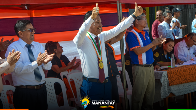 Alcalde de Manantay participó del 50 Aniversario de la I.E SAN FERNANDO.