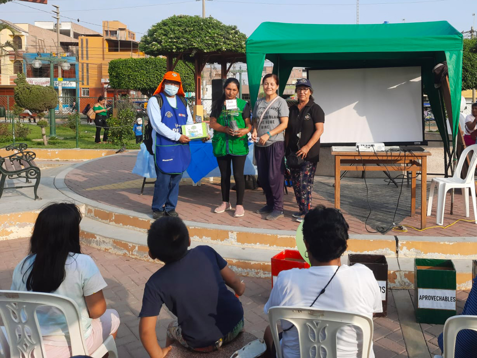 Comuna provincial realizó Primer Educatón Ambiental en el Parque de la Cultura