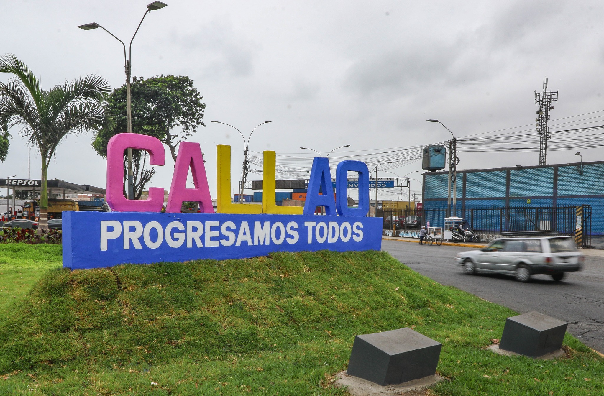 Seguimos realizando el mantenimiento constante de las áreas verdes.