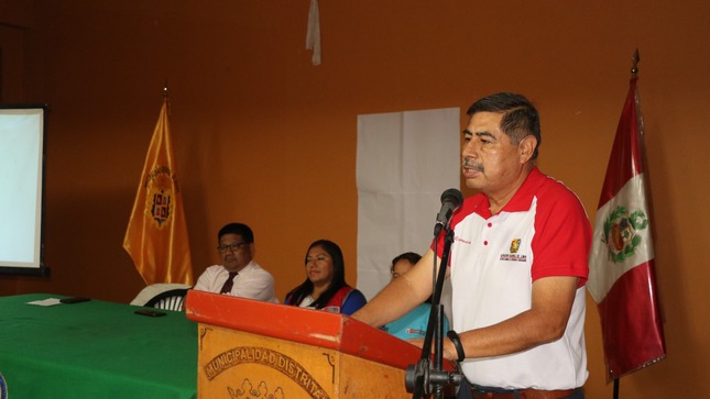 JUNTAS VECINALES Y AGENTES DE SERENAZGO RECIBEN CHARLA SOBRE SALUD MENTAL