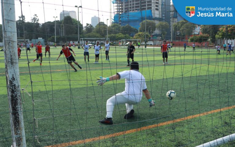 👏 La Municipalidad de Jesús María, a través de la Subgerencia de Deporte, Juventud y Prevención de Drogas, realizó el ⚽ “Mundialito de Jesús María” en categoría libre y master.