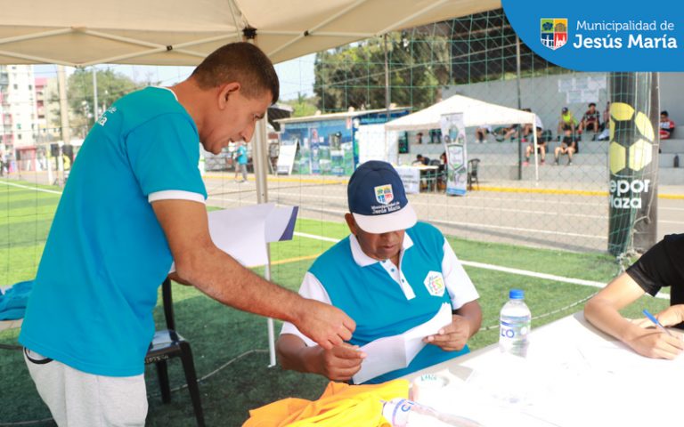 👏 La Municipalidad de Jesús María, a través de la Subgerencia de Deporte, Juventud y Prevención de Drogas, realizó el ⚽ “Mundialito de Jesús María” en categoría libre y master.