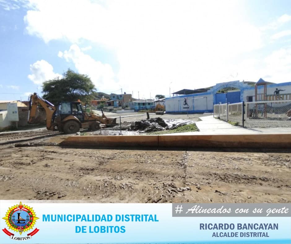 Archivo JPG de Con maquinaria se limpia el Distrito