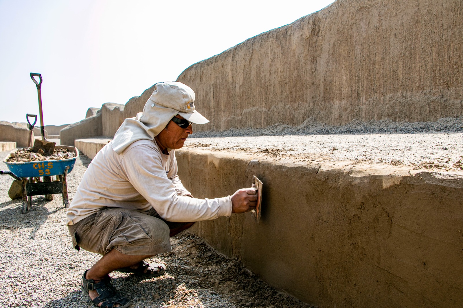 La Libertad: Ministerio de Cultura invierte 208 mil soles en protección de arquitectura monumental de Chan Chan