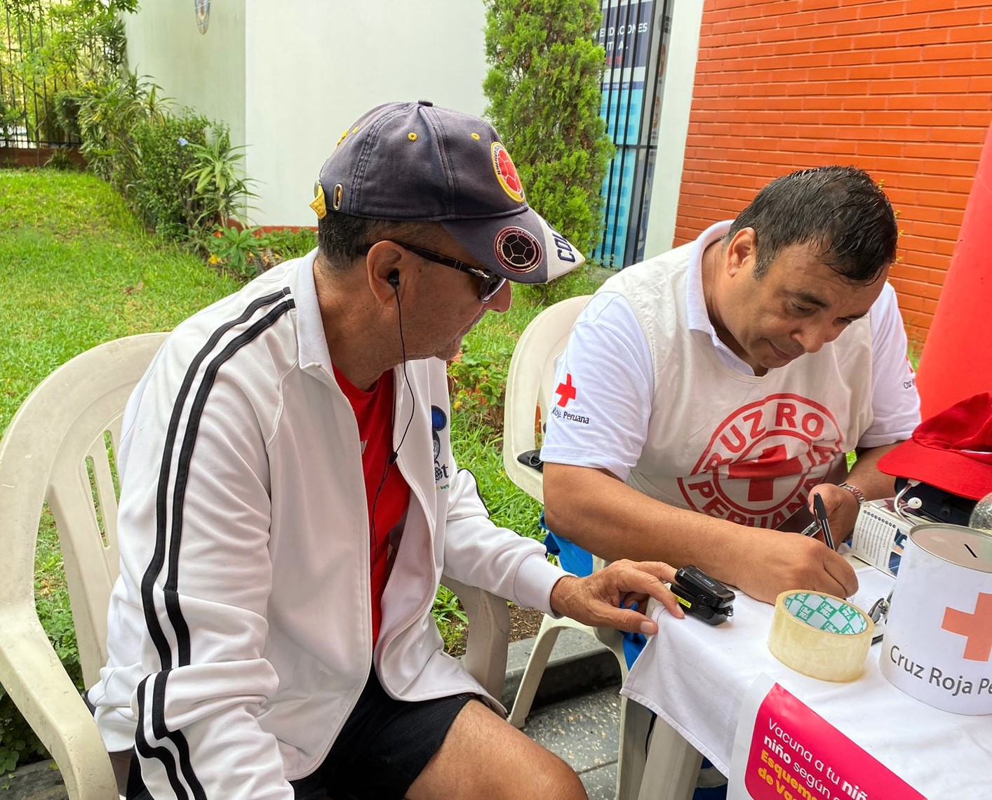 Inician campaña de vacunación contra la Covid-19 en la Cruz Roja