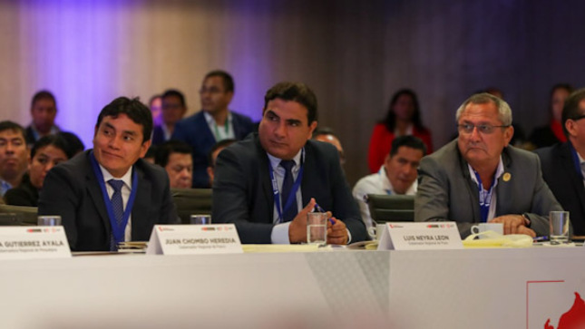 Gobernador exige al Ejecutivo atender la salud y la infraestructura hidráulica de la región Piura