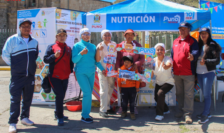 La campaña "Puno Renace, con la Muni a tu Alcance " atendió a la población del distrito de Vilque, con los diferentes servicios municipales, actividad promovida por la Gerencia de Desarrollo Humano y Participación Ciudadana de la Municipalidad Provincial de Puno.
