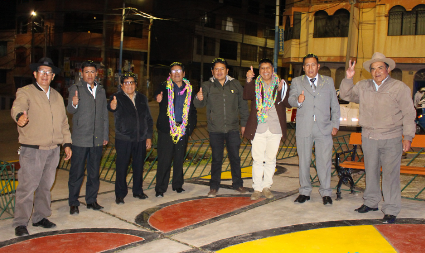 El parque Bolognesi, ubicado en barrio Huajsapata, fue recuperado y embellecido por la Municipalidad Provincial de Puno mediante la Gerencia de Medio Ambiente, Saneamiento y Servicios en coordinación con la Sub Gerencia de Parques, Jardines y Conservación de Áreas Verdes, con la finalidad de proyectar a nuestra ciudad lacustre como eco sostenible y brindarle un nuevo aspecto.