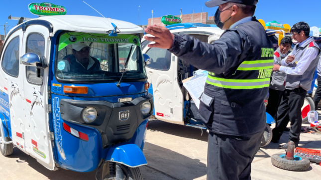 Para facilitar el procedimiento de inspecciones y garantizar que los vehículos de los distritos también cumplan con este procedimiento, la Gerencia de Transportes y Seguridad Vial y Sub Gerencia de Registro de Tránsito de la Municipalidad Provincial de Puno, realizó constataciones vehiculares correspondientes al 2023 a unidades menores del distrito de Acora.