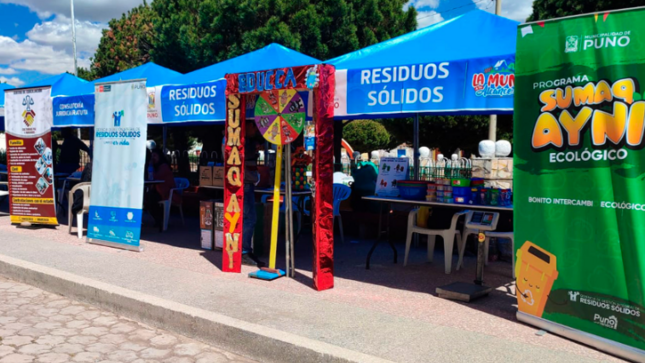 La Municipalidad Provincial de Puno mediante la Gerencia de Desarrollo Humano y Participación Ciudadana, realizó la campaña "Puno renace, con la Muni a tu alcance " en el Distrito de Tiquillaca , logrando atender a más de 200 familias, llevando todos los servicios municipales que se enfocan en atender a la población con los diferentes servicios municipales de distintas gerencias y subgerencias.