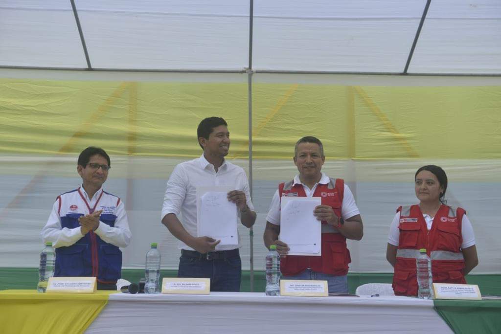 Ministerio de Vivienda firmó convenio con el municipio de Alto Amazonas para que se inicie proyecto de agua y saneamiento que beneficiará a más de 58 mil habitantes de Yurimaguas.