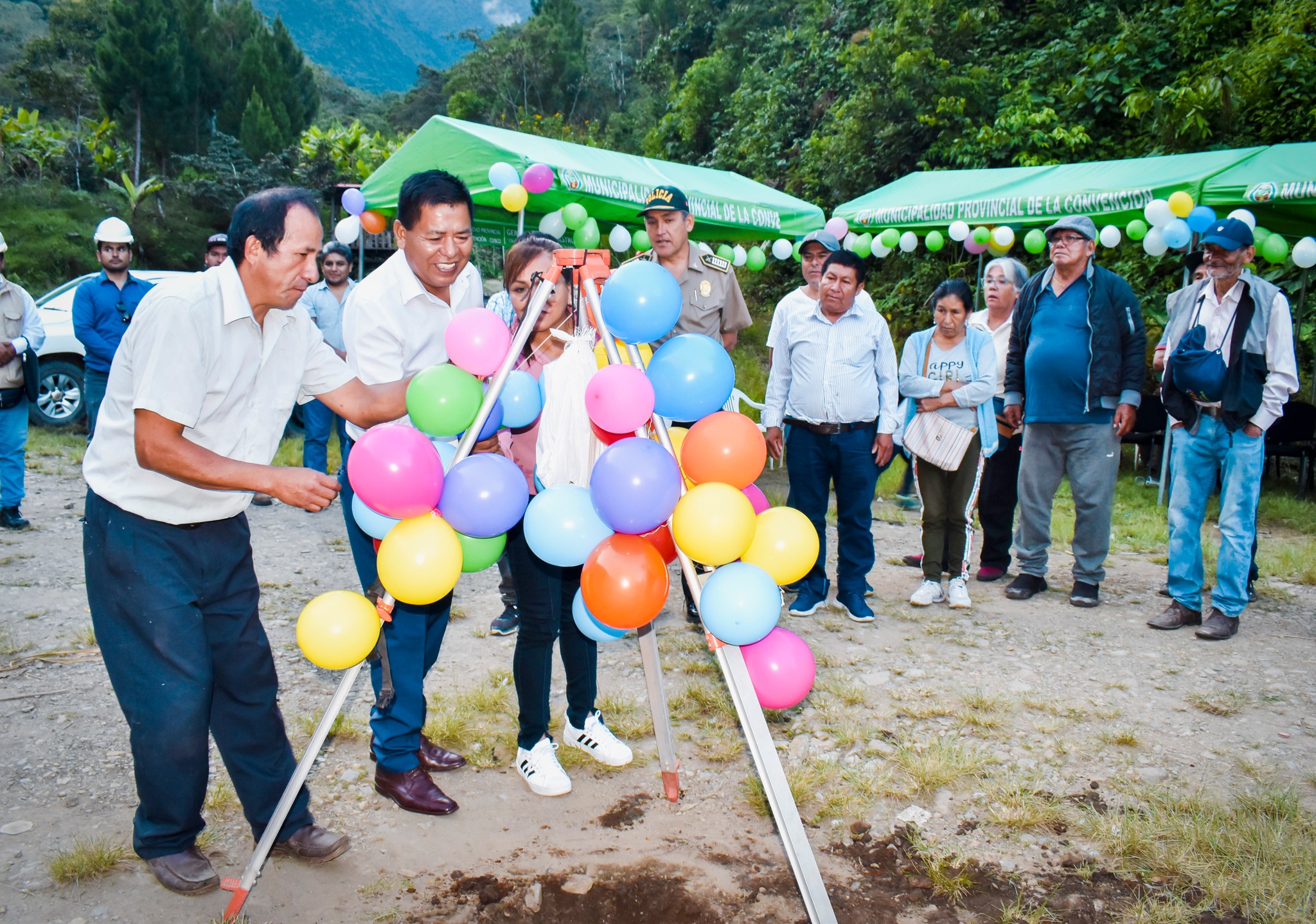 Inician obra de SBI en Tunquimayo La Rinconada