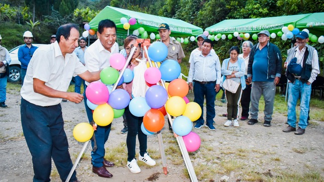 Inician obra de SBI en Tunquimayo La Rinconada