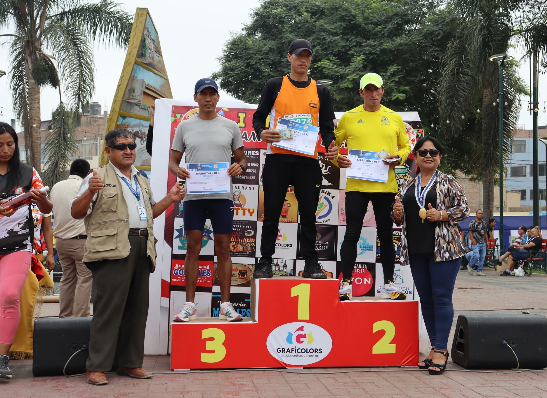 Alrededor de 400 deportistas participaron de la Carrera 10k por el aniversario provincial