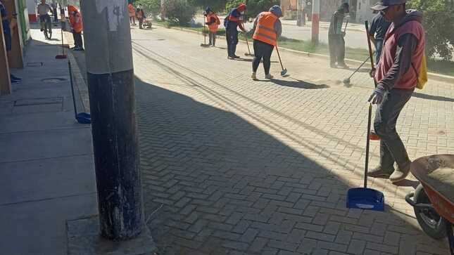 Exitosamente se cumplió la tarea de Limpieza Pública en la Avenida Bolognesi
