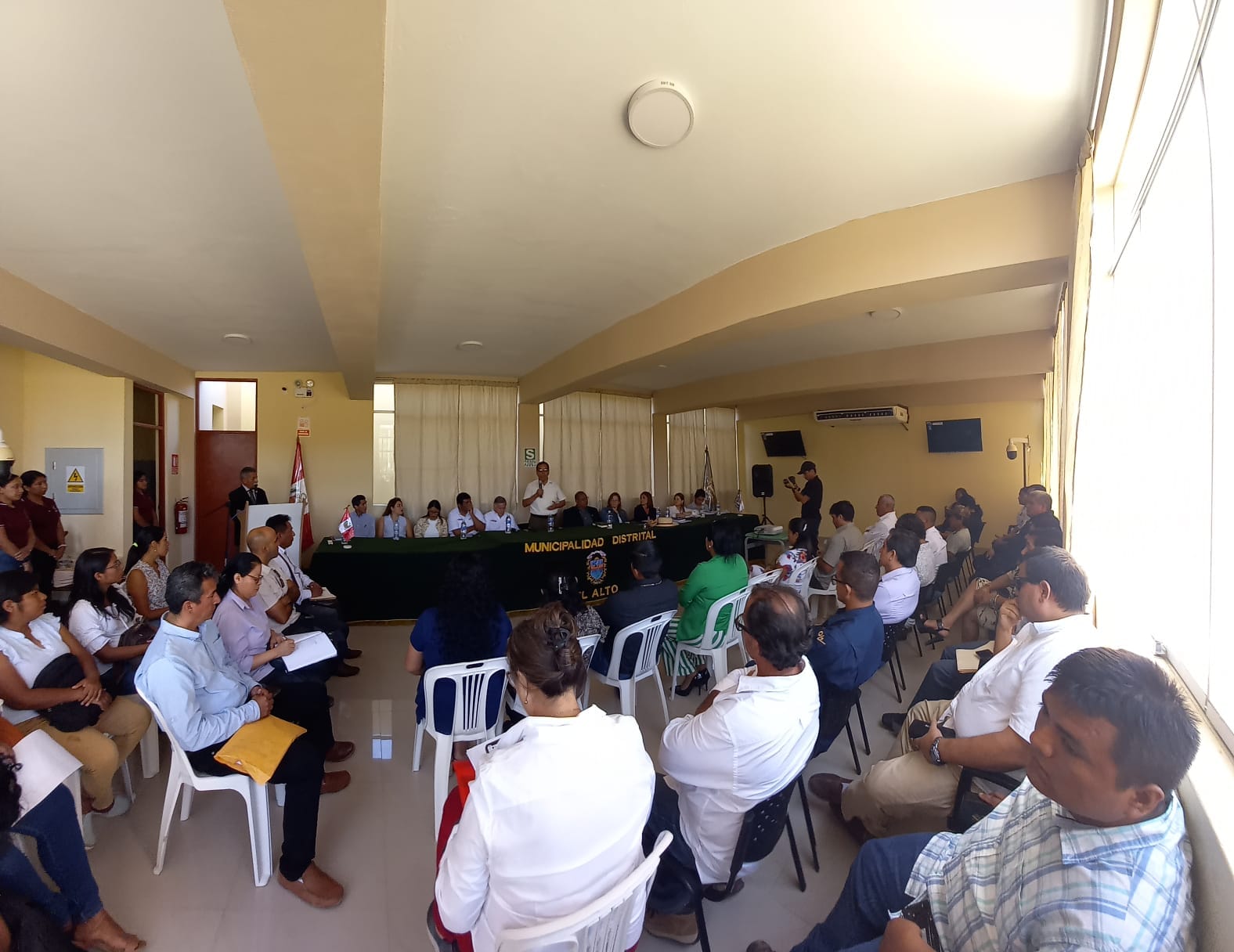 El Alto fue escenario de importante mesa de trabajo multipartidaria de Mincetur a Nivel Provincial, estuvo presente viceministra Burns