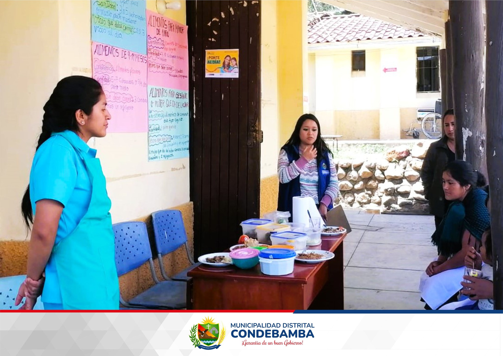 Comprometidos en la lucha contra la anemia y la desnutriciรณn crรณnica en el distrito, la municipalidad de Condebamba, que lidera el Sr. Manuel Villar Romero en un trabajo articulado con el Centro de Salud del centro poblado El Huayo โ Malcas, realizaron una sesiรณn demostrativa de preparaciรณn de alimentos saludables, ricos en hierro para las madres gestantes y con niรฑos menores de dos aรฑos.