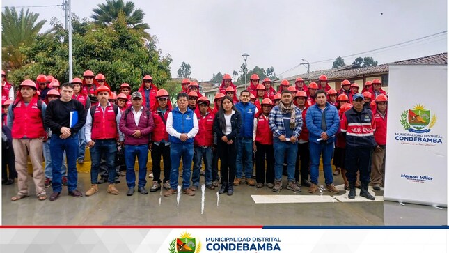 La Municipalidad Distrital de Condebamba  y El Ministerio de Trabajo y Promoción del Empleo (MTPE), a través del programa de empleo temporal “Lurawi Perú” dio inicio a dos  actividades de intervención inmediata denominadas; limpieza, mantenimiento y acondicionamiento, de las trochas carrozables Cauday- Otuto- Coima- Chichir , así como ;  Ponte – Cauday- La Polvora, beneficiando a más de 100 familias con trabajos temporales.
🔴Estas actividades se realizarán en 32 días calendarios y cuentan con presupuesto mayor a los 300 mil soles. Cada participante cuenta con un seguro a todo riesgo y se les entregó herramientas de trabajo.
🔴El burgomaestre distrital Sr. Manuel Villar Romero, ratificó su compromiso de seguir gestionando este tipo de actividades que genere puestos de trabajo para las familias de Condebamba.