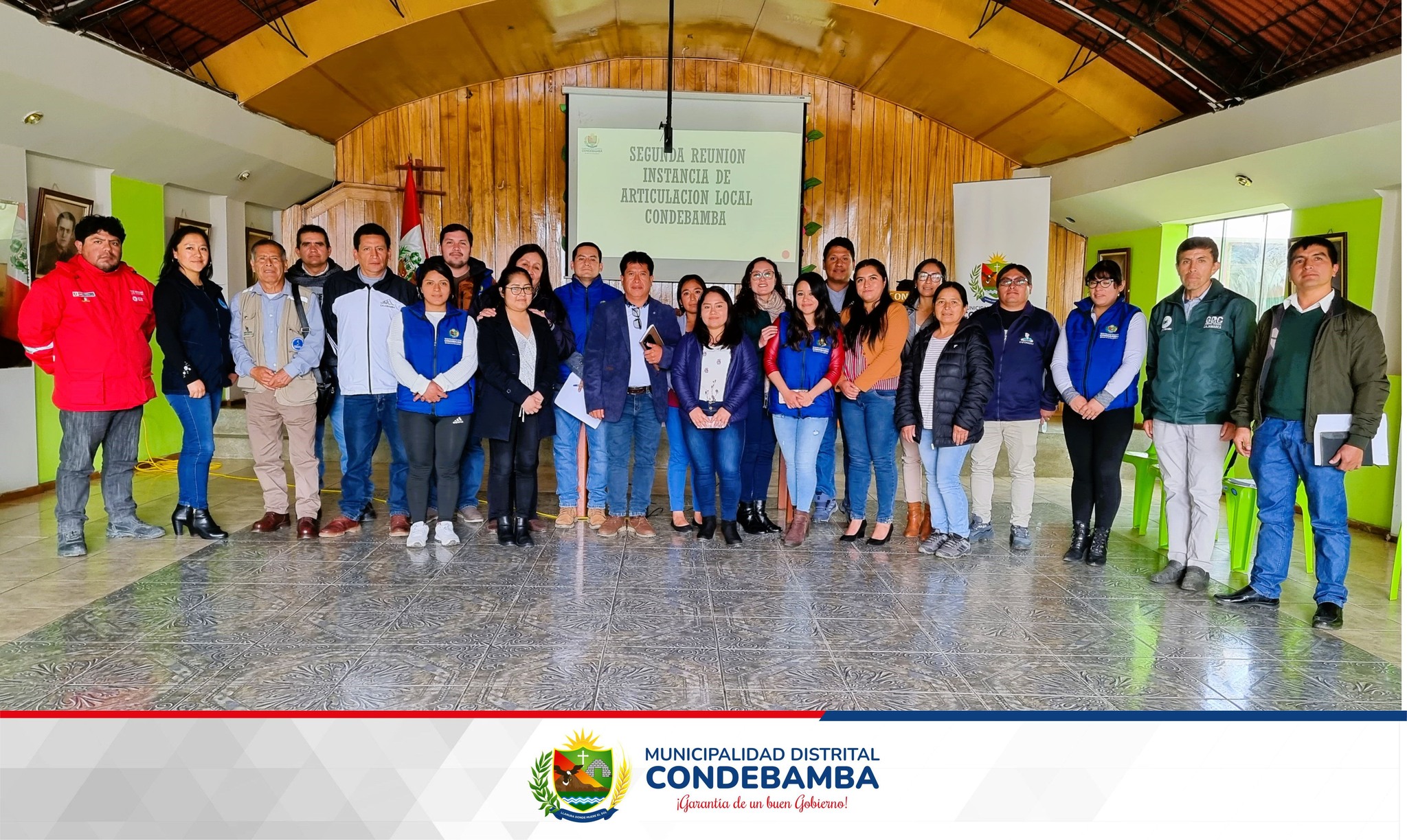 La Municipalidad Distrital de Condebamba, comprometida con su salud y bienestar de la población infantil, desarrolló una reunión de la Instancia de Articulación Local (IAL), que contó con la participación de las coordinadores de promoción de salud, de las Instituciones Prestadoras de Servicios de Salud ( IPRESS) del distrito, asimismo representantes del sector educación, agricultura, agua y saneamiento, programas sociales, entre otros. Con la finalidad de continuar articulando esfuerzos en bien de la salud de la población, en especial de los niños y gestantes.
🔵Cabe indicar que este trabajo articulado, se viene desarrollando desde el inicio de la gestión municipal, ya que la única forma de combatir la anemia y mejorar la salud de los niños y gestante en el distrito es de forma conjunta.