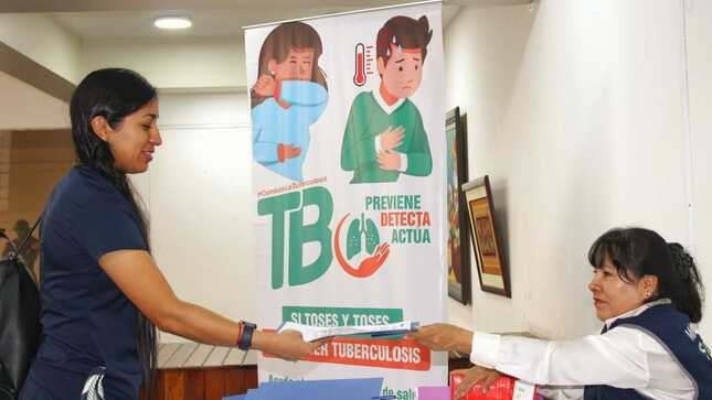Lima este Minsa capacita a profesionales de salud para el cuidado integral de la persona con tuberculosis-1