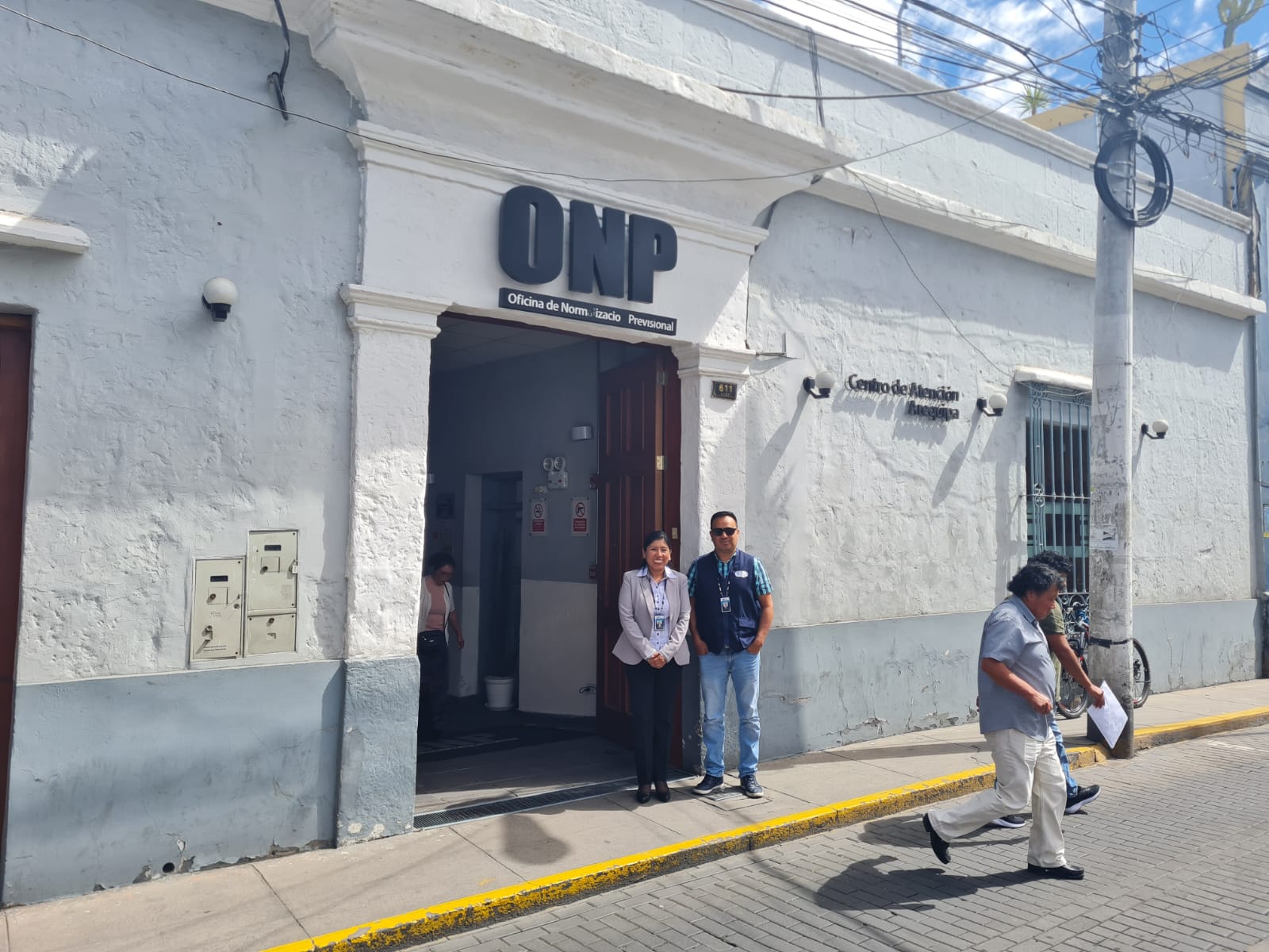 Jefe de la ONP supervisa la calidad de la atención a asegurados en Arequipa