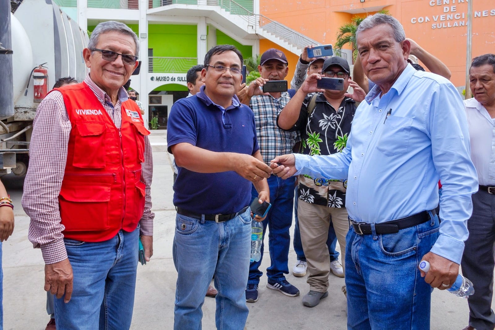 Atenderán colapso del sistema de alcantarillado de AA.HH.