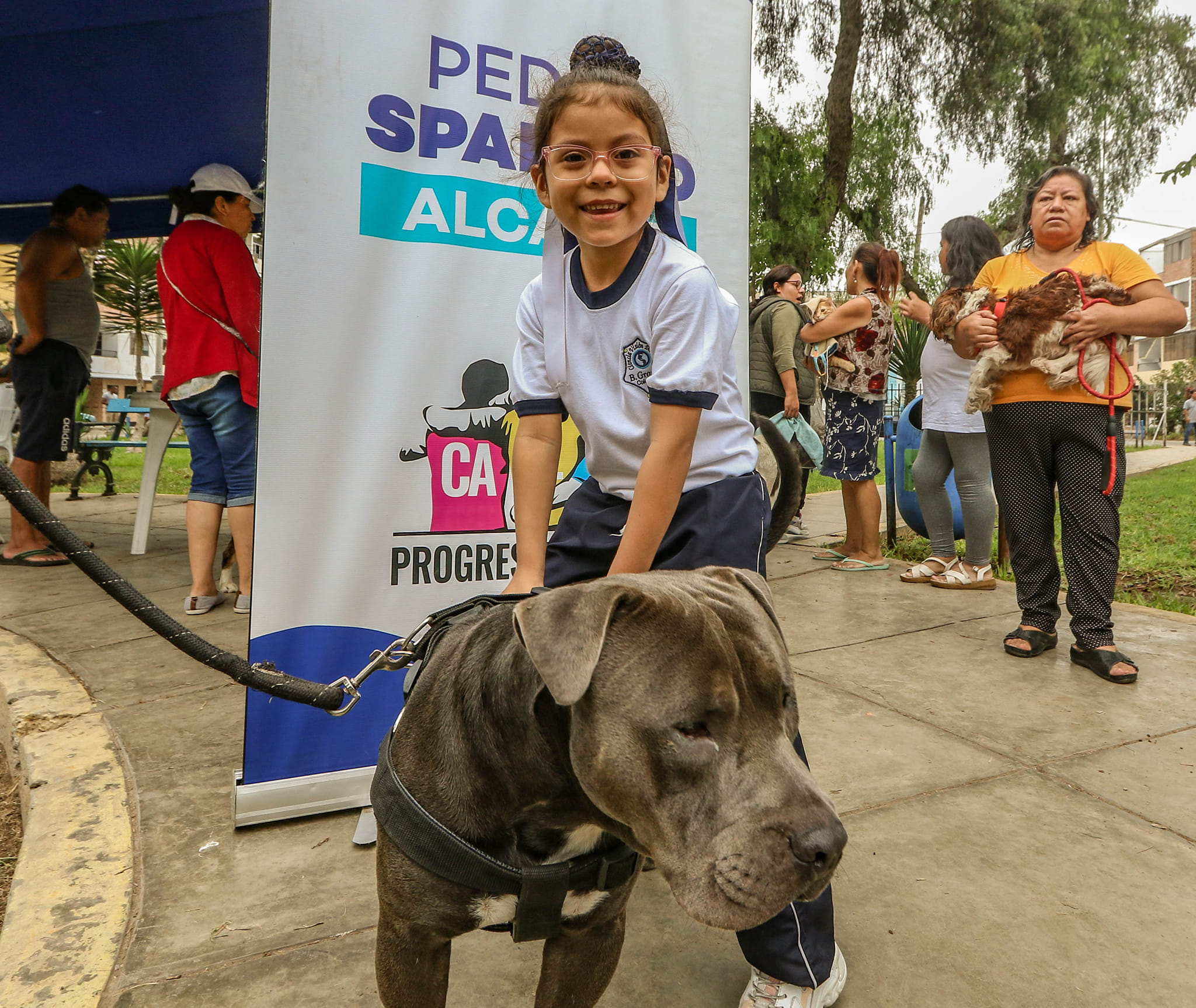 Llevamos una campaña veterinaria hasta el A.H. José Olaya.