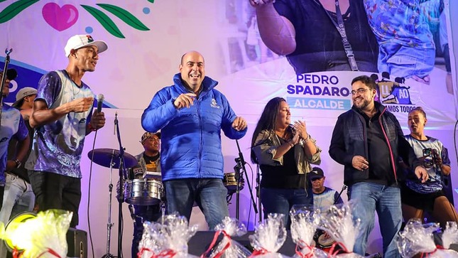  Con fiesta, música y mucha diversión comenzaron las celebraciones por el Día de la Madre en el Callao.