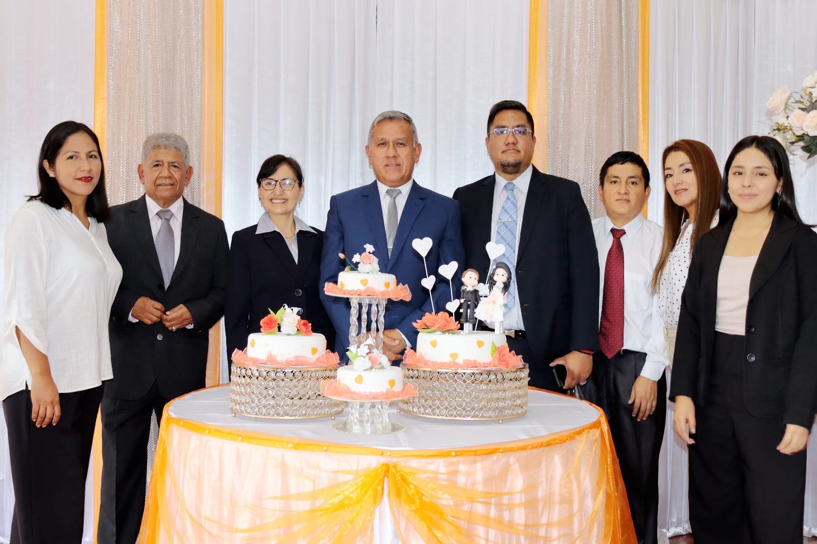 24 parejas unieron oficialmente sus vidas en el Matrimonio Civil Comunitario por el 47 aniversario provincial