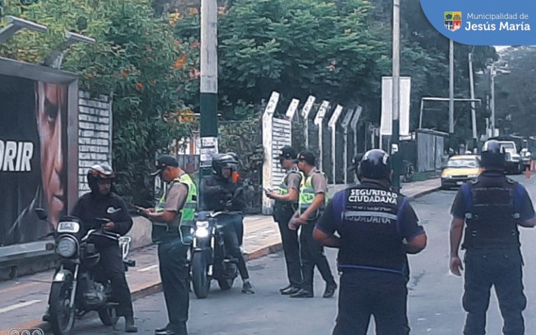 Nuestro personal de Serenazgo 💪🏽👮♂️ y la Policía Nacional del Perú, se realizó un operativo