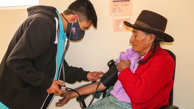 Campaña de salud integral para nuestros adultos mayores
La Municipalidad Distrital de Huamanguilla, a través de Centro Integral de Atención al Adulto Mayor (CIAM) en coordinación con el Centro de Salud de Huamanguilla, llevaron a cabo la campaña de salud integral para nuetsros adultos mayores.