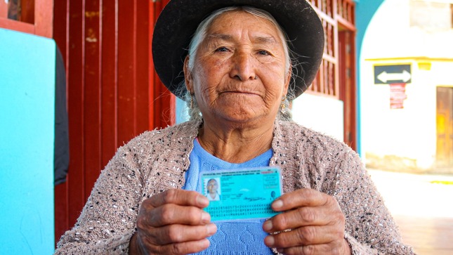  Se desarroló la campaña de trámites gratuitos para el DNI para mayores y menores de edad en la plaza central de nuestro distrito, donde se realizaron  los siguientes trámites gratuitamente.
Inscripción por primera vez
Renovación por caducidad
Duplicado
Rectificación de datos
Trámites DNI electrónicos para niños y niñas
Cambio de firma por huella digital (Pensión 65)
Actualización de foto
Entrega de DNI tramitado en campañas anteriores. 