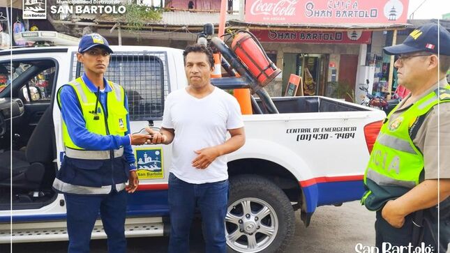  gracias a la coordinación con la Policía Nacional del Perú, se verificó la información y se hizo la entrega del teléfono recuperado.