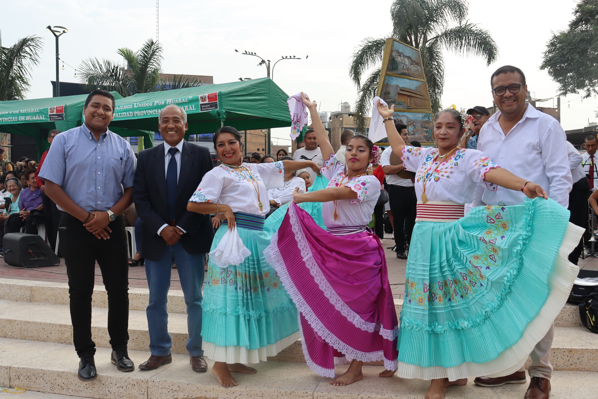 Festival de marinera congregó a todas las parejas huaralinas campeonas de esta danza