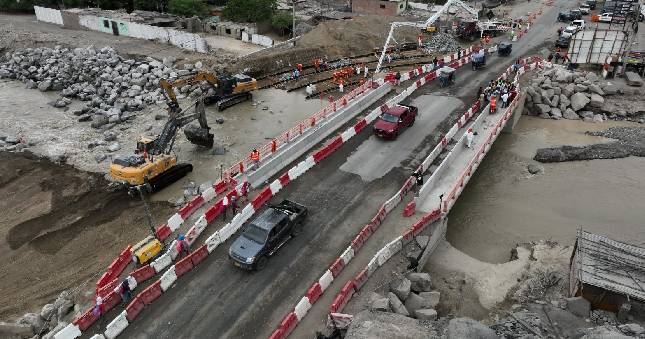 Contraloría alerta demora de más de seis meses en culminación de reposición del Puente Sechín
