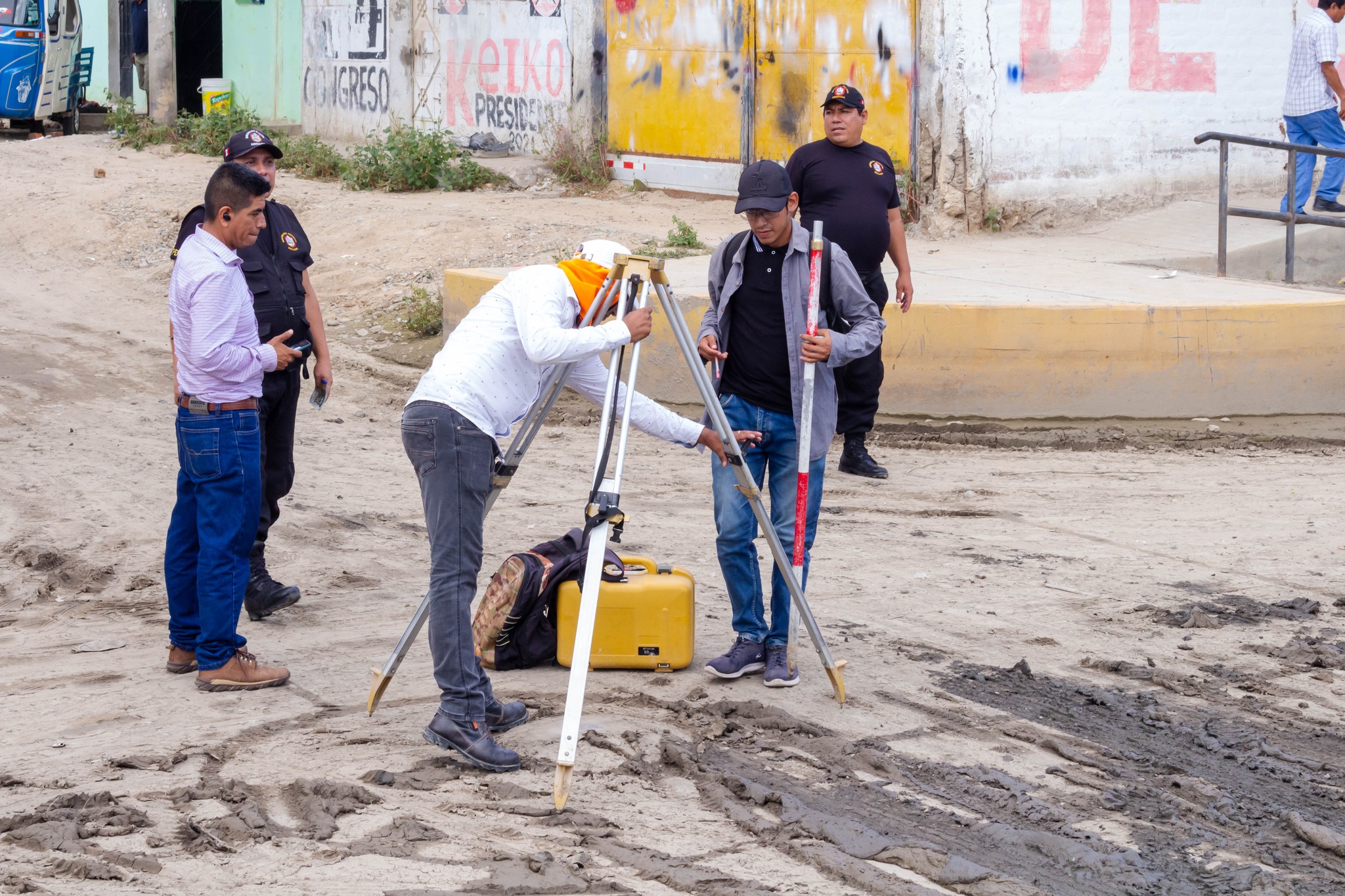 COMUNA CONTINÚA LEVANTAMIENTO TOPOGRÁFICO EN ZONAS DE ALTO RIESGO